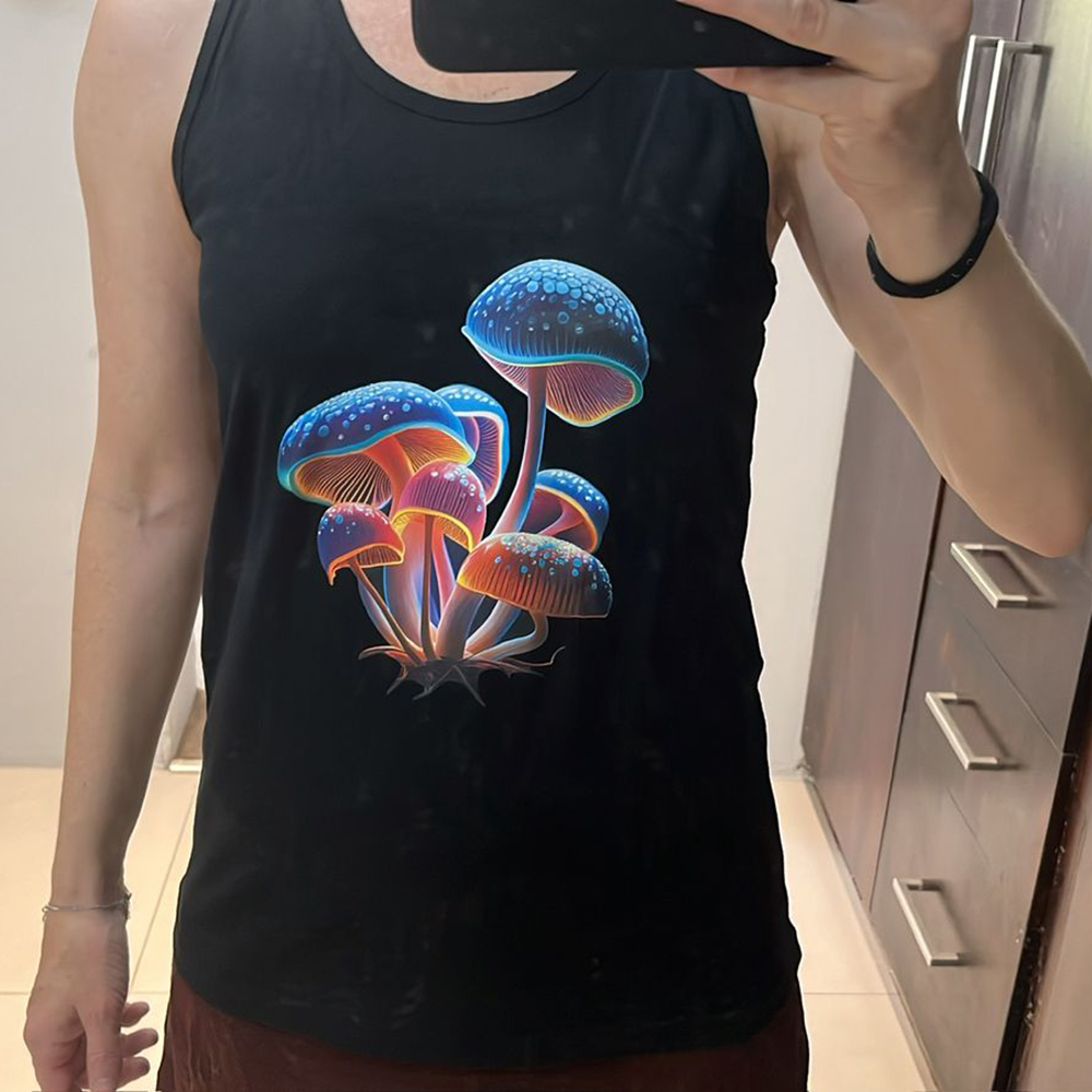 Trippy Mushroom T-Shirt Print